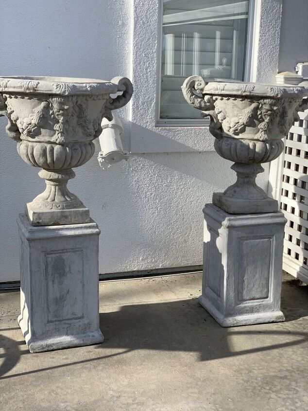 how to add antiquing to concrete urns