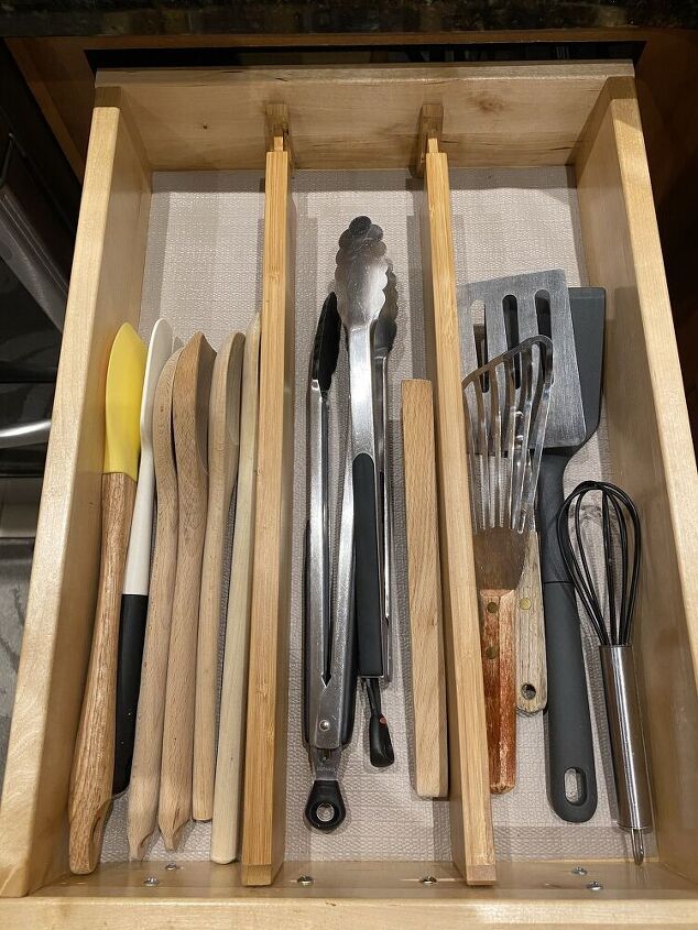 how to organize frequently used kitchen drawers