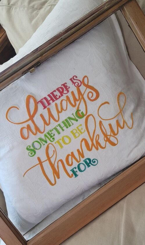 easy diy thankful sign reclaimed window colorshot paint markers