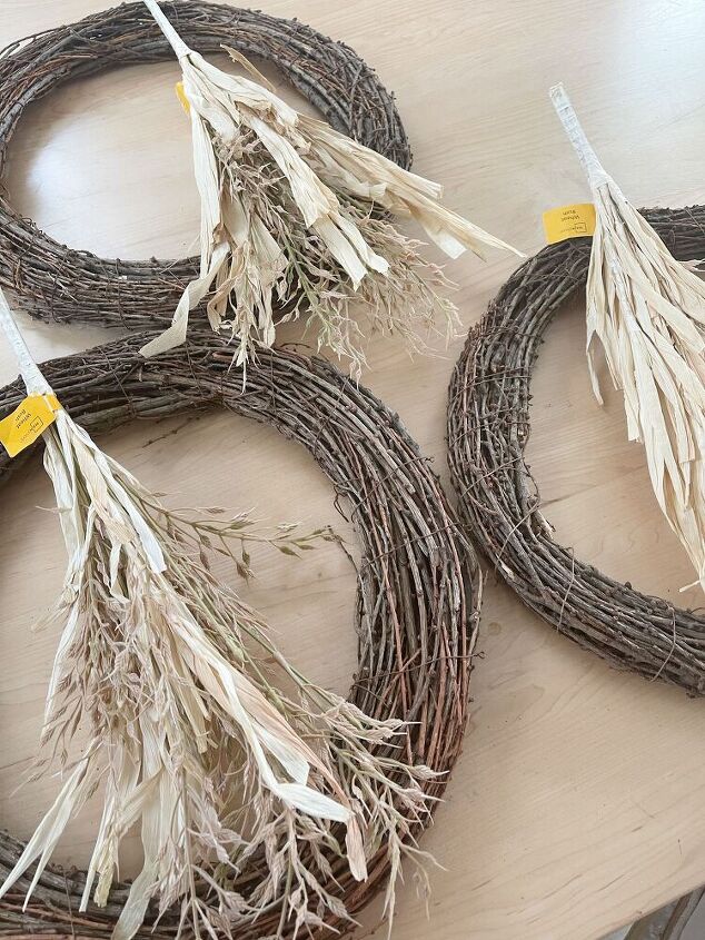 how to make a simple fall grapevine wreath the curated farmhouse