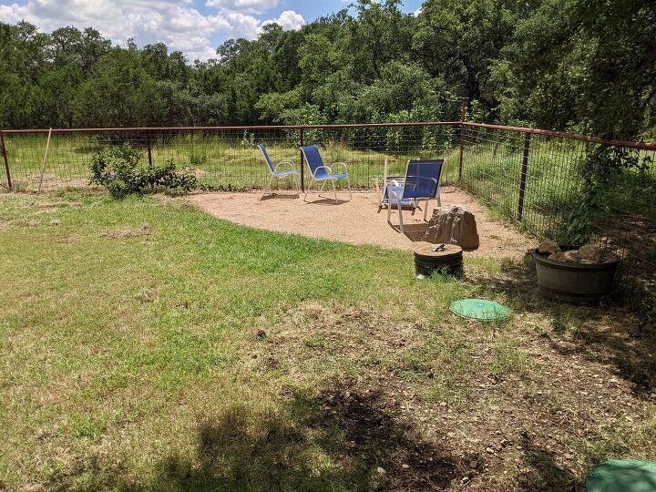 q how to transition grass to rock in side yard