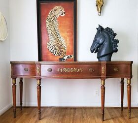 We didn't think this little console table could get any prettier—and then she did THIS