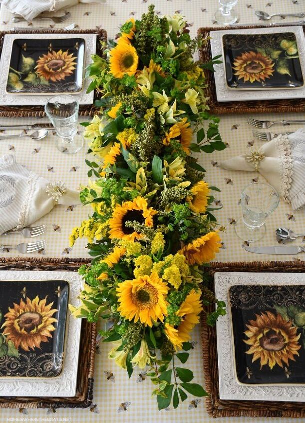 create a fresh floral table centerpiece using chicken wire