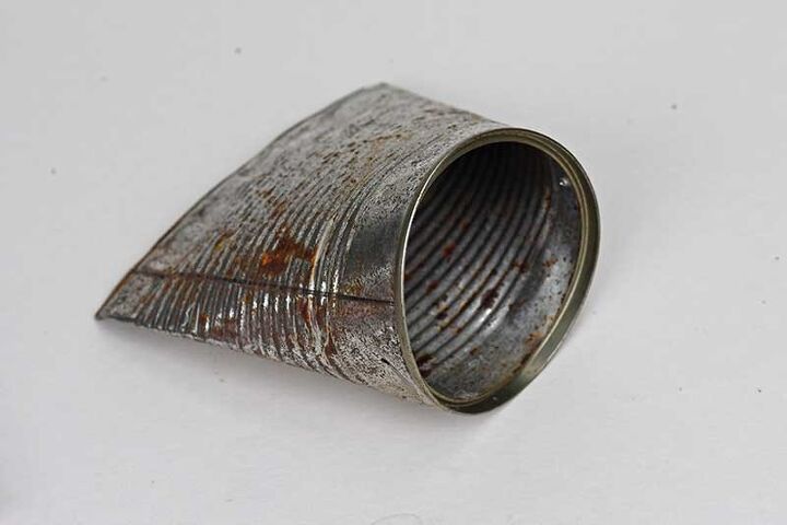 tin can number planters for the front door