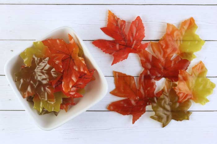 las 20 mejores ideas de decoracin con hojas que puedes probar este otoo, Jabones de un solo uso en oto o
