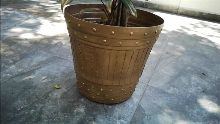 upcycled plant pot