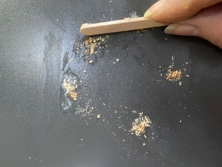 cmo arreglar los agujeros rayados en una mesa de madera