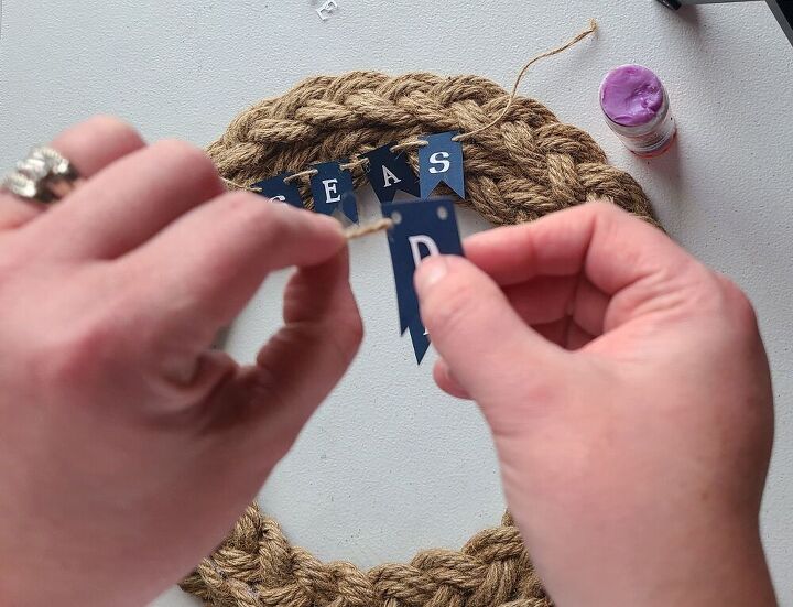 nautical rope wreath tutorial