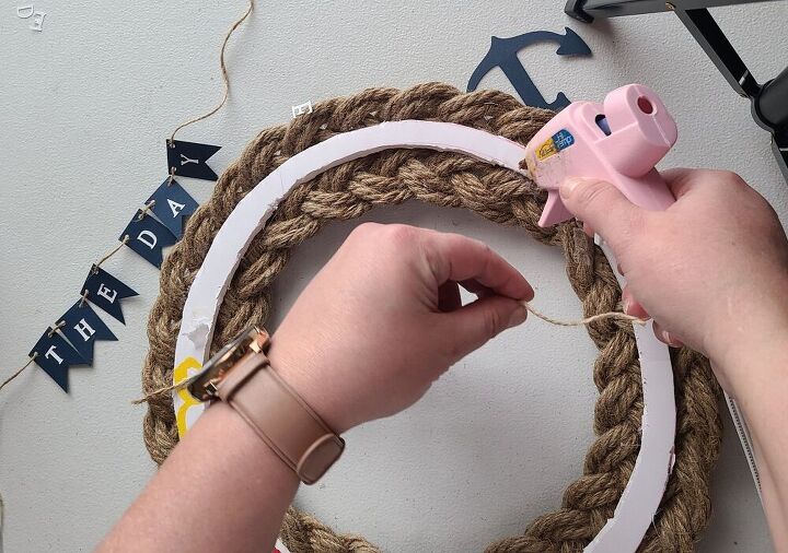 nautical rope wreath tutorial
