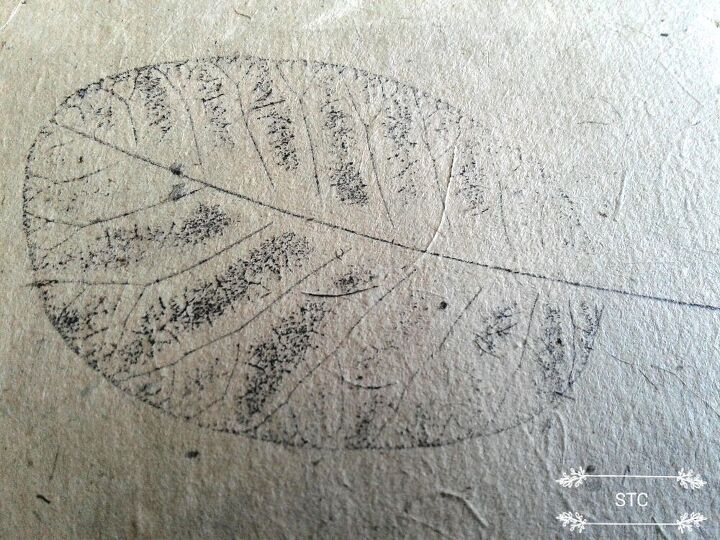 arte con hojas de otoo para una bandeja de mesa tambin es una opcin extra, Impresi n de la hoja en papel texturizado