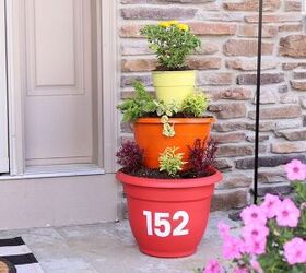 s 14 outdoor decor ideas everyone needs to see before fall, Her vibrant address planter