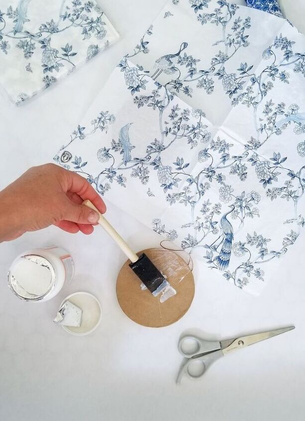how to make diy decoupage christmas ornament
