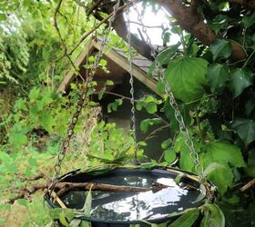 How to Make an Easy Hanging Bird Bath for Your Garden