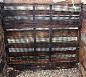 don t toss out your food quite yethere s how to make compost, Outdoor pallet compost bin with screen