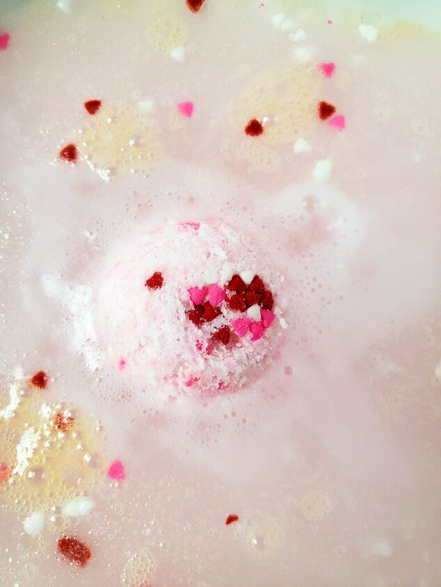 valentine s bath bombs with sprinkles