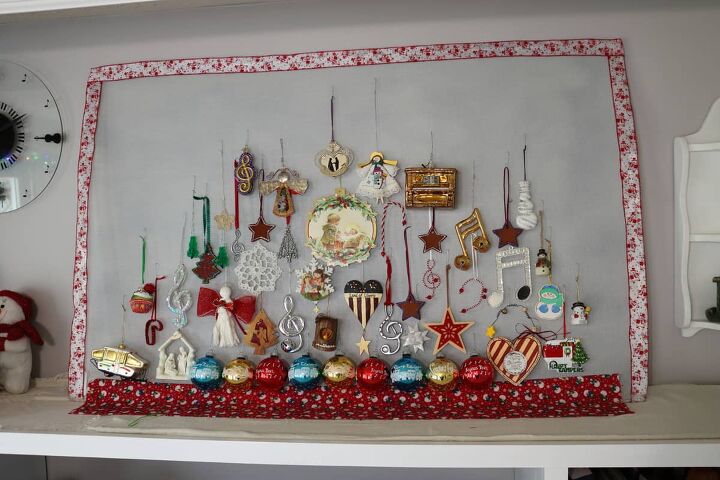 pantalla de exhibicin de adornos navideos