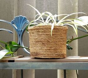 s 18 better ways to show off your houseplants, A charming rope planter