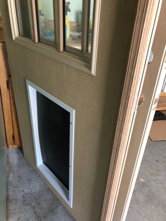 q how do i resize a pet door