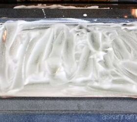 how to clean an oven inside and out, baking soda on oven glass