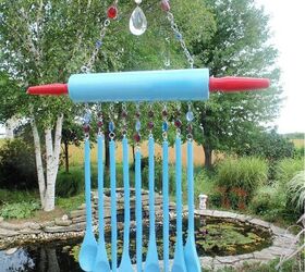 diy home decor using old kitchen utensils, 3 DIY wooden spoon wind chime