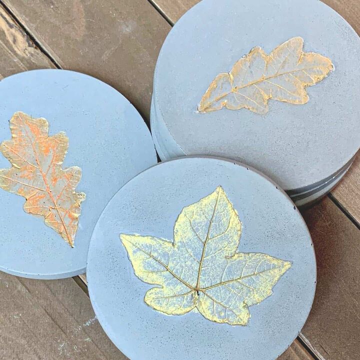 easy diy concrete coasters with leaves
