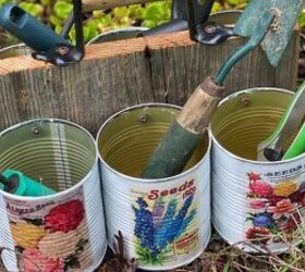 s 16 of the best ways to repurpose the stuff in your recycling bin, Her farmhouse style tin can caddy