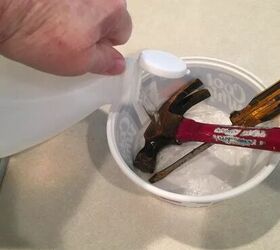easy ways to remove rust from common surfaces, how to remove rust with vinegar