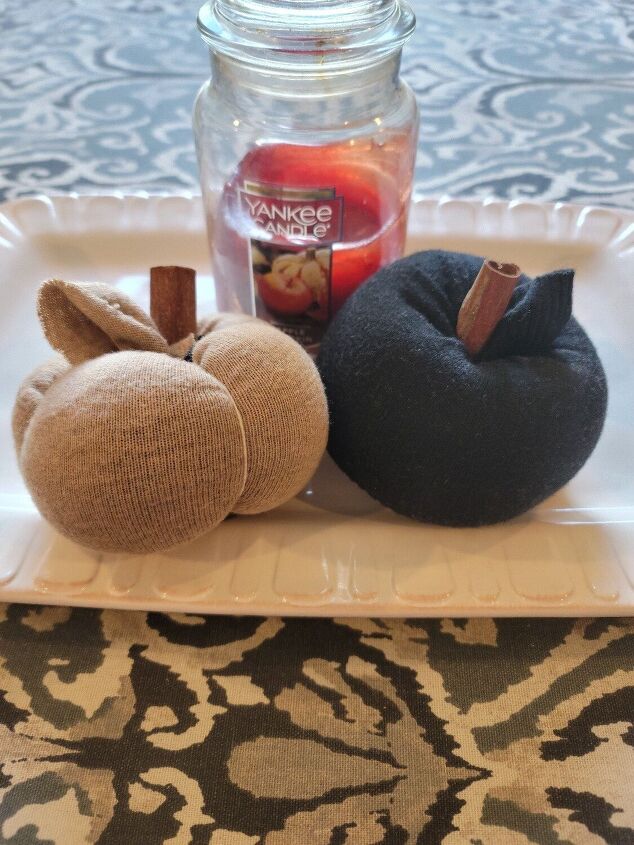 how i made cute fall pumpkins out of an old sweater