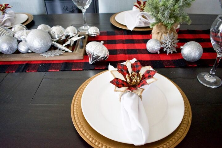 s 14 of the most clever ways to use shower curtain rings, Her high end flower napkin rings
