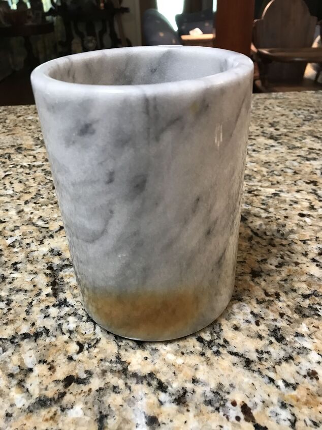 q how can i get rust out of this marble piece
