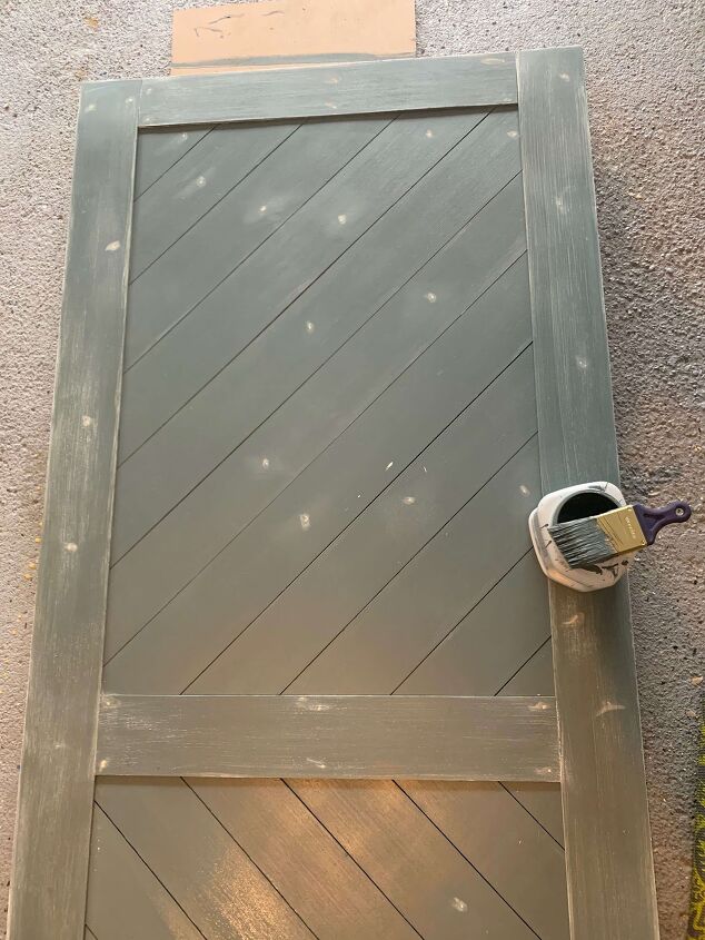 how to create a barn door using the original door
