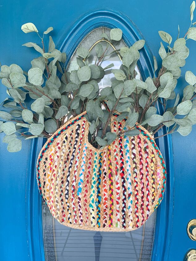 an unexpected way to decorate your front door for fall