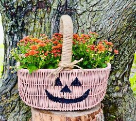 s 16 things you didn t know you could use for fall decor, A wicker basket