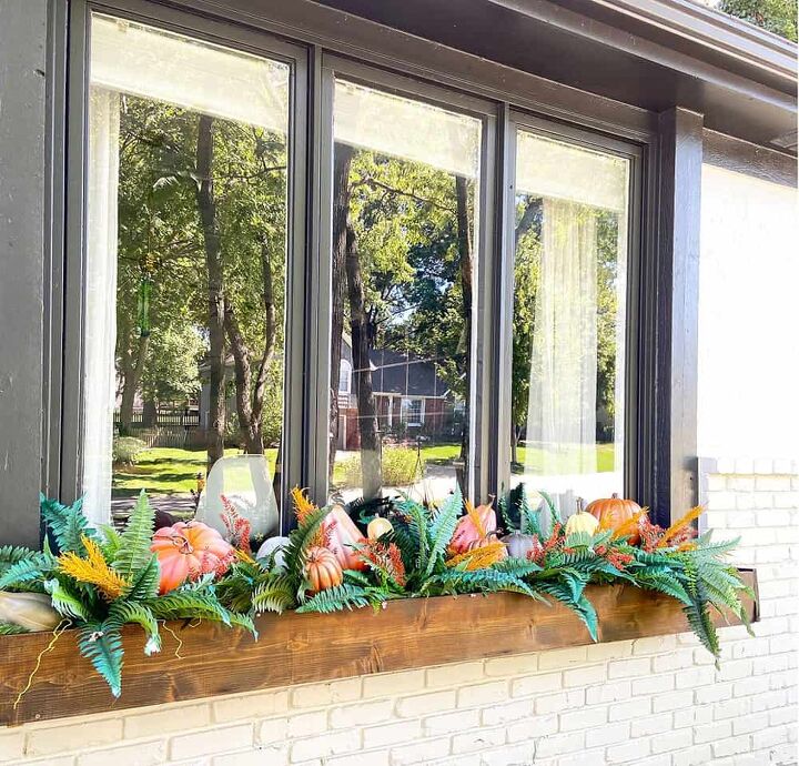 fall front porch and window box decor ideas