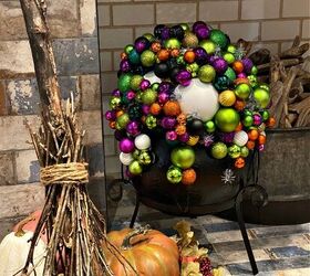 s 10 creative porch ideas to copy before the 31st, Her sparkly ornament cauldron