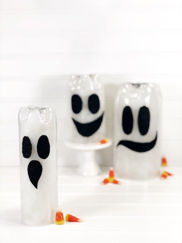 fantasmas de botellas de plstico recicladas