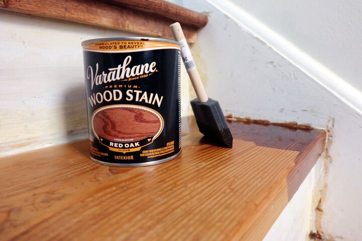 how to stain pine wood