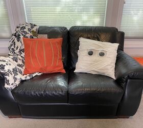 s 12 last minute halloween decor ideas that ll freak out your neighbors, These super cute pillows
