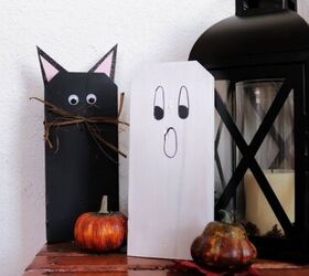 s 12 last minute halloween decor ideas that ll freak out your neighbors, These adorable wood critters