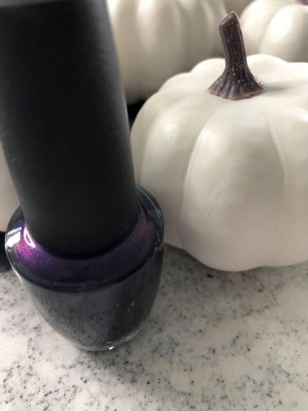 how to easily paint an abstract pumpkin