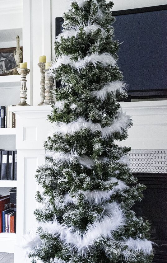 the best ideas for christmas tree decorating with unique elements