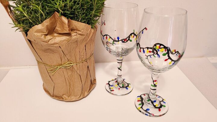 s the top 13 christmas ideas of 2021, These fun holiday wine glasses