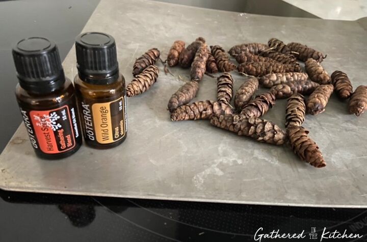 how to make scented pinecones