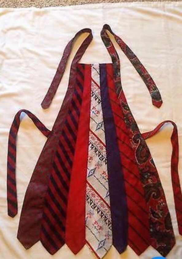 q how can i make an apron out of neckties