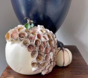s the 28 most genius fall decorating ideas of 2021, Her elegant rosette pumpkin