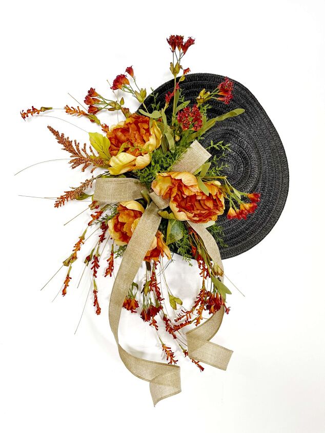 las 28 ideas de decoracin otoal ms geniales de 2021, Guirnalda de sombreros de paja