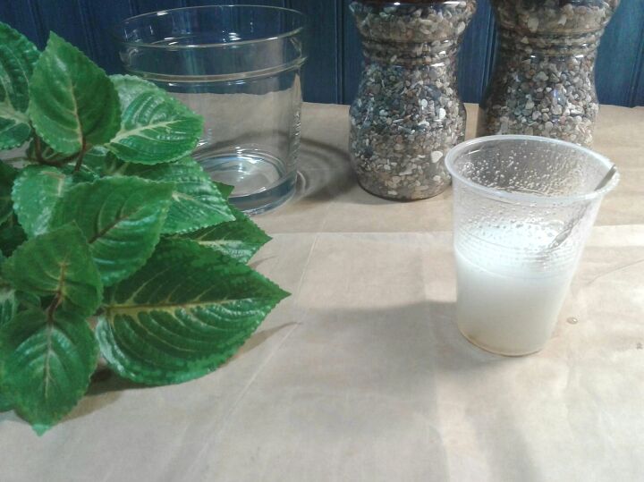 vegetacin artificial colocada en un jarrn de cristal con epoxi, Tallos de plantas artificiales