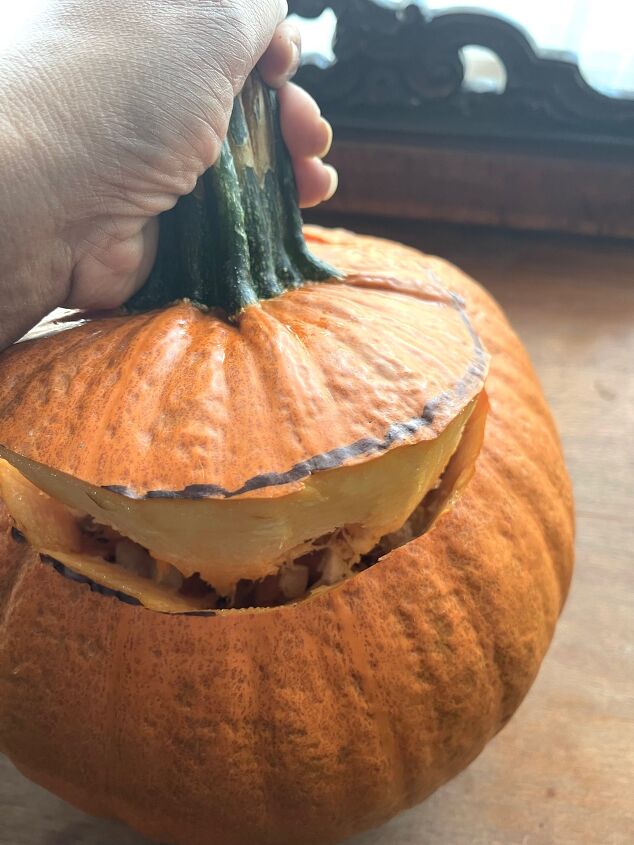 how to make a pumpkin flower centerpiece