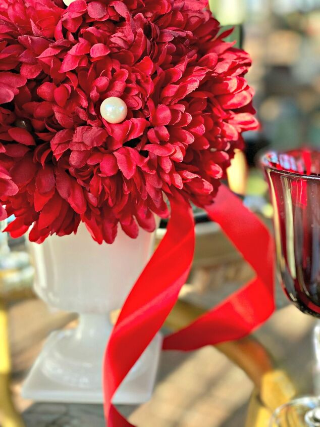 how to make a 5 minute holiday centerpiece