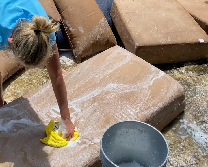 how to clean outdoor cushions, how to clean outdoor cushions